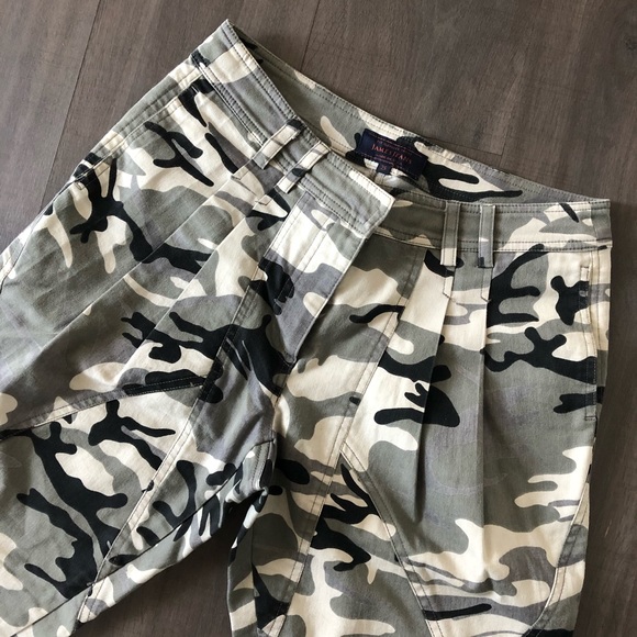 Camo James Jeans Joggers - Women’s/Unisex - Picture 4 of 6